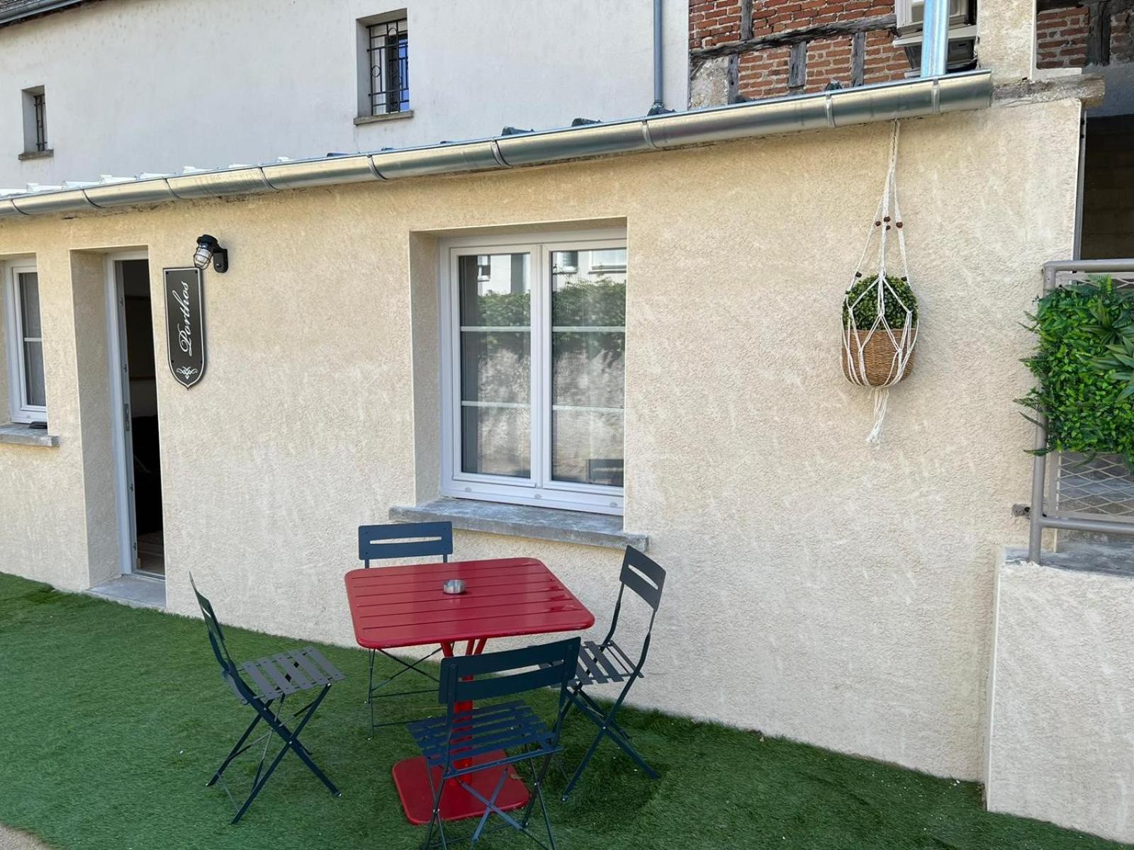 Le Gite Des 3 Mousquetaires Amboise Extérieur photo